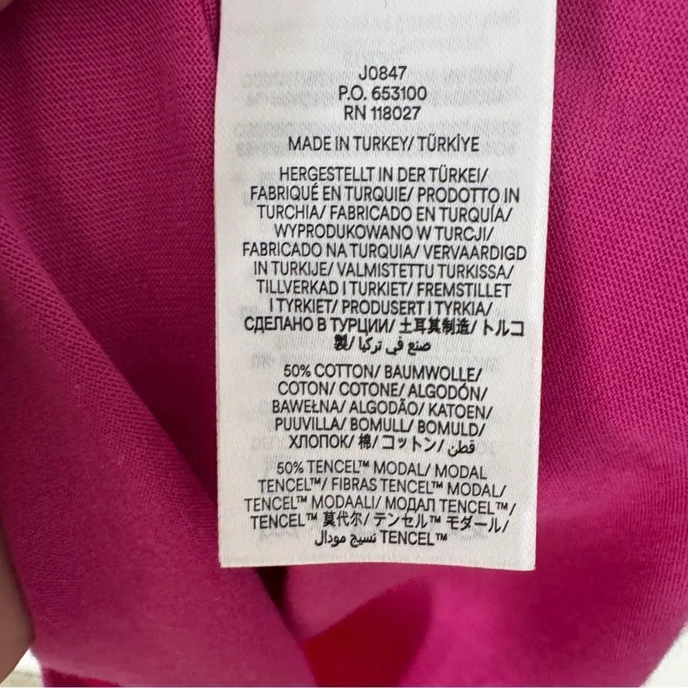 Boden basic Cotton & Modal Crew Long Sleeve Top in Rich Magenta size 4-like new!
